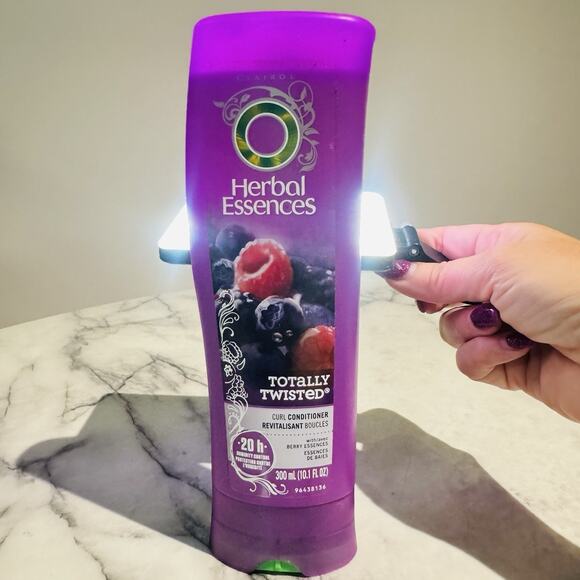 Herbal Essences Totally Twisted Curl Conditioner Berry 20 Hour Humidity Control - Picture 3 of 3